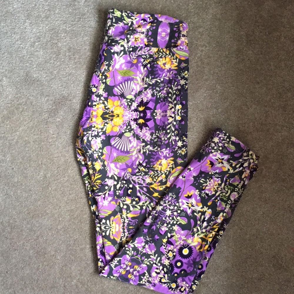 OS Floral Lularoe Leggings